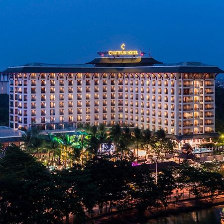 Chatrium Hotel Royal Lake Yangon Extérieur photo